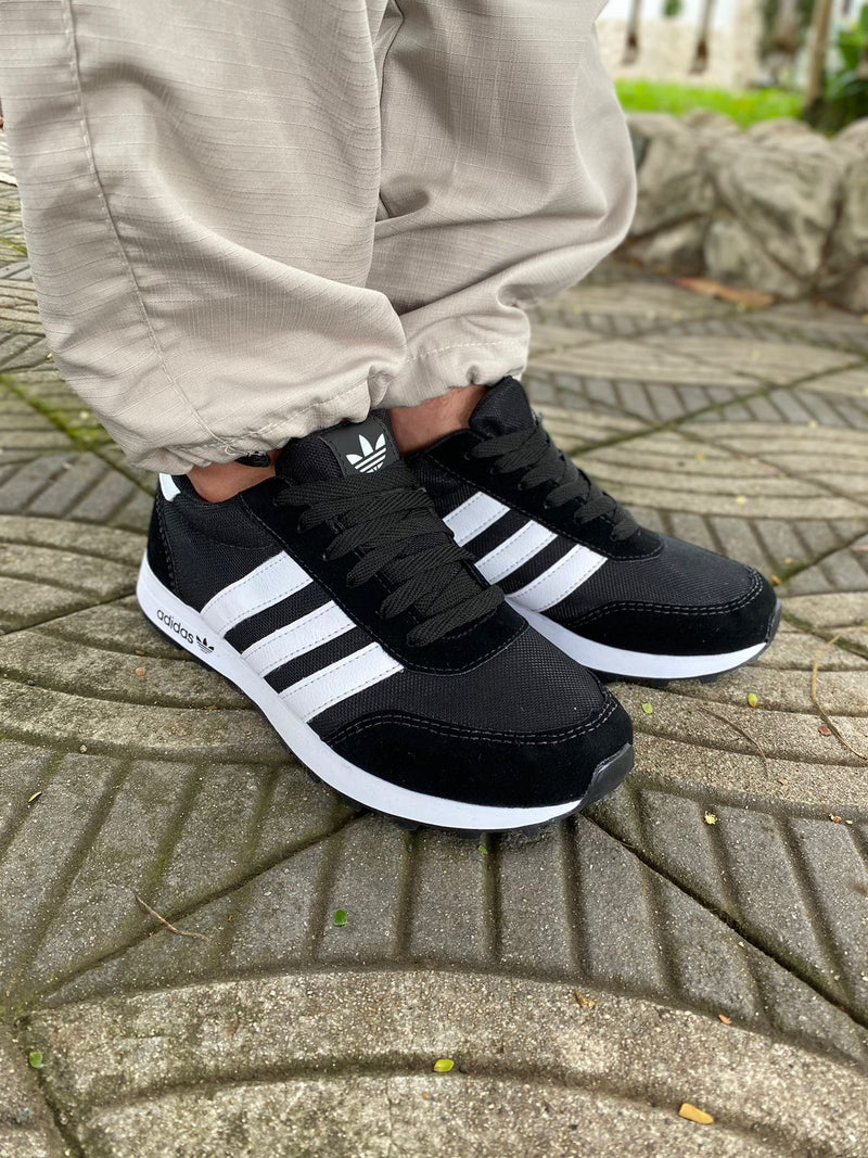 Tênis Adidas NEO